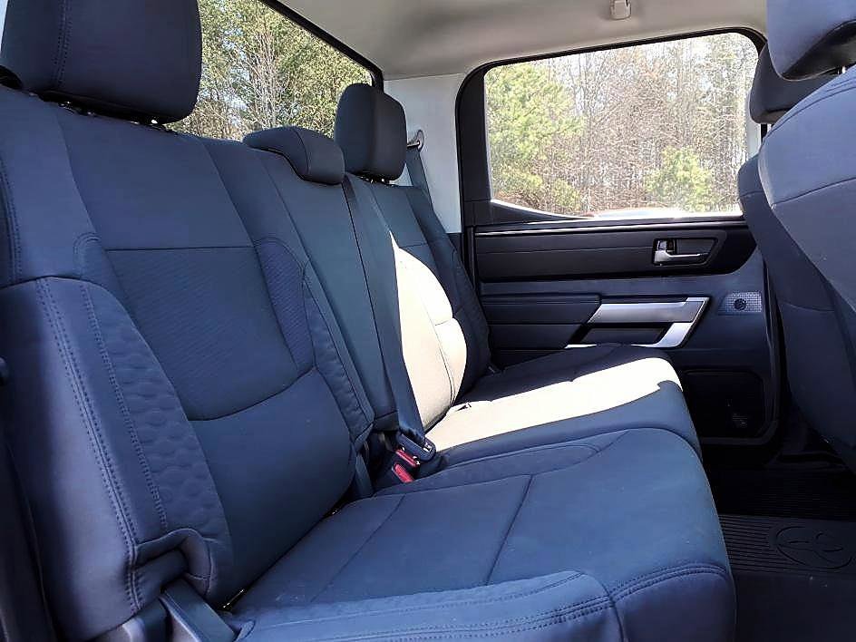 Used 2023 Ice Cap Toyota SR5 image 11