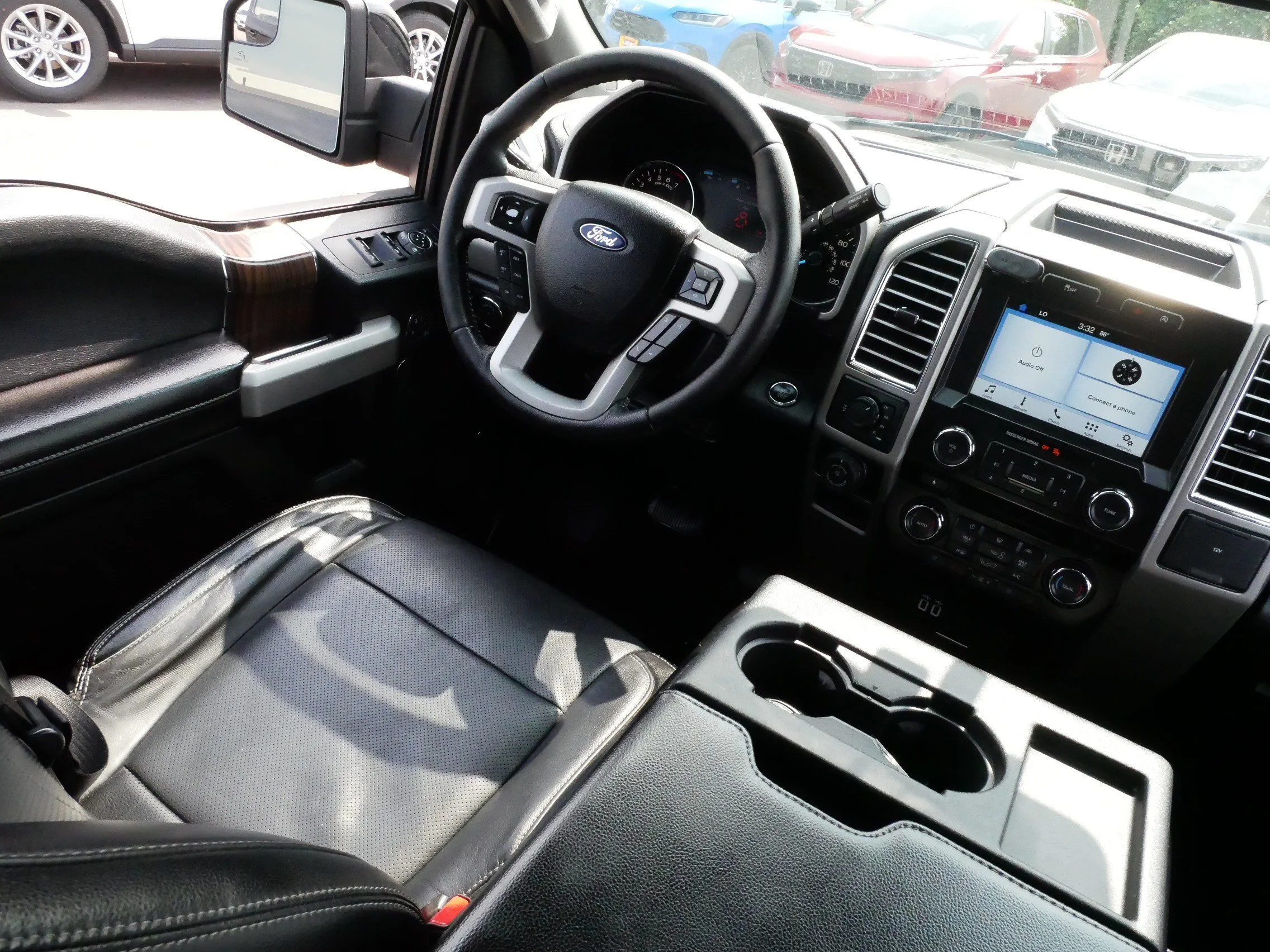 Used 2016 Shadow Black Ford Lariat image 3