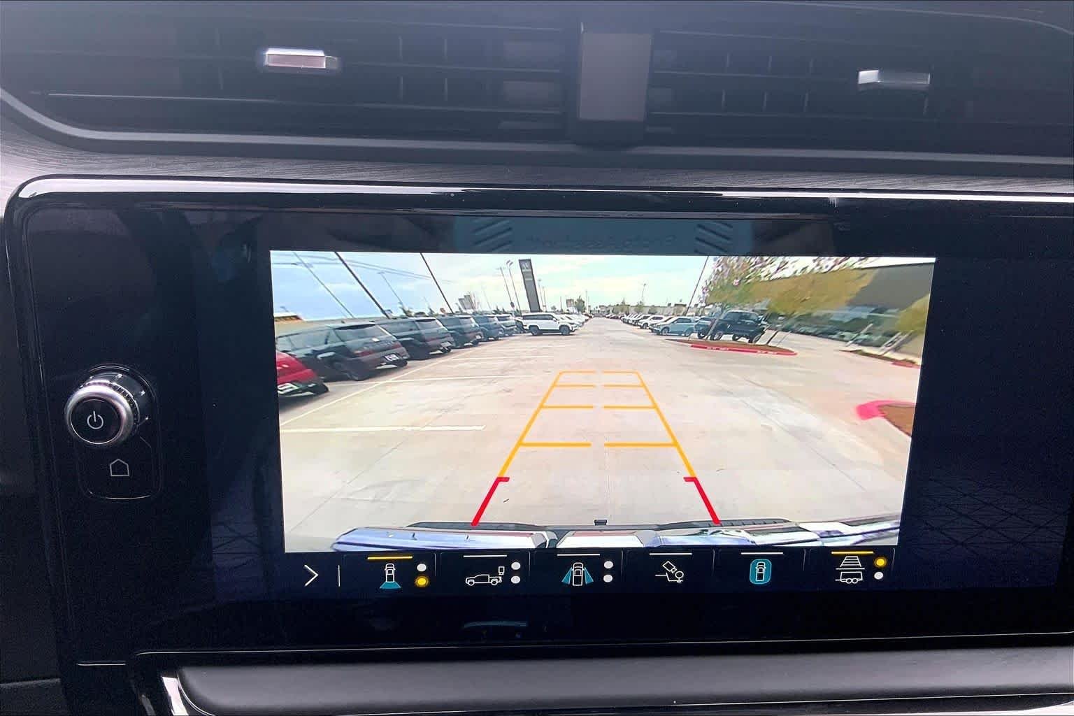 Used 2022 Onyx Black GMC AT4X image 29