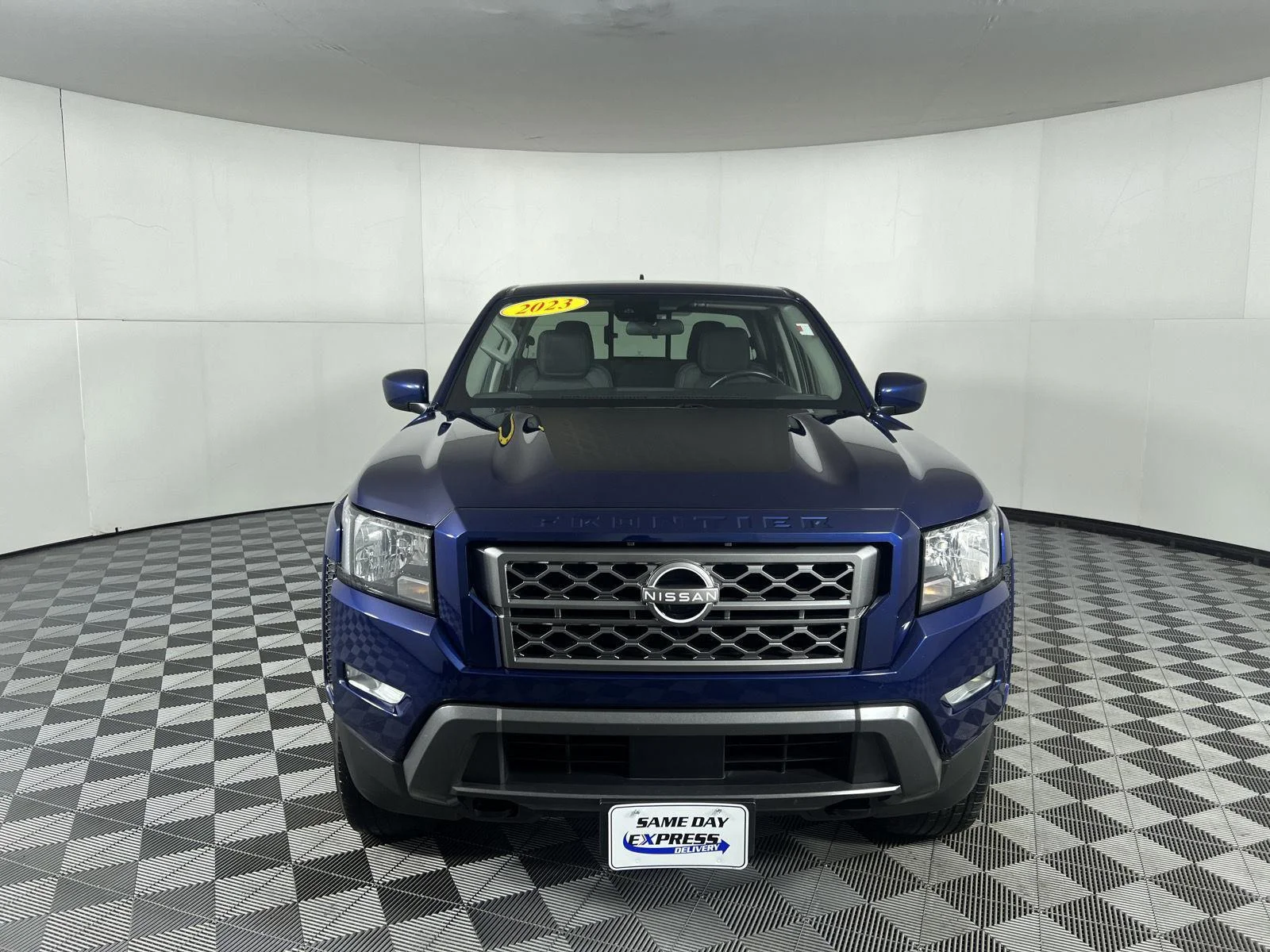 Used 2023 Deep Blue Pearl Nissan SV image 2