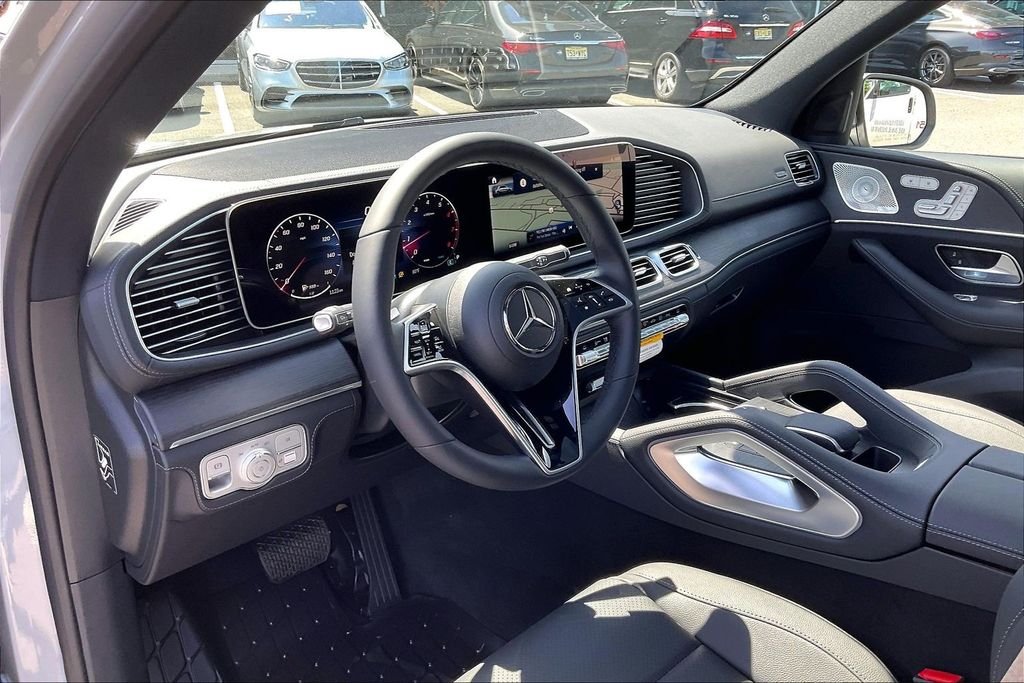 New 2026 MANUFAKTUR Alpine Grey Mercedes-Benz GLE 450 image 6