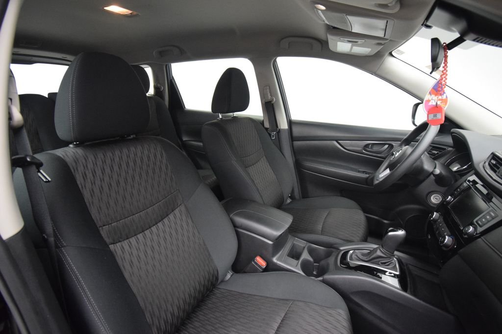 Used 2020 Black Nissan S image 12