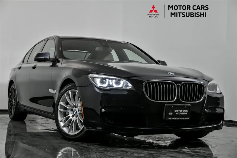 2015 BMW 7 Series 750i xDrive's photo