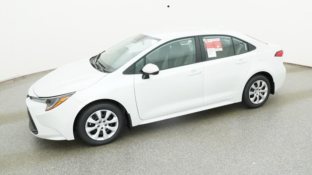 New 2026 Wind Chill Pearl Toyota LE image 32