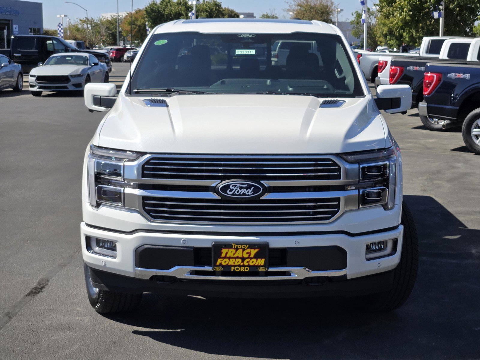 New 2026 Star White Metallic Tri-Coat Ford Platinum® image 2