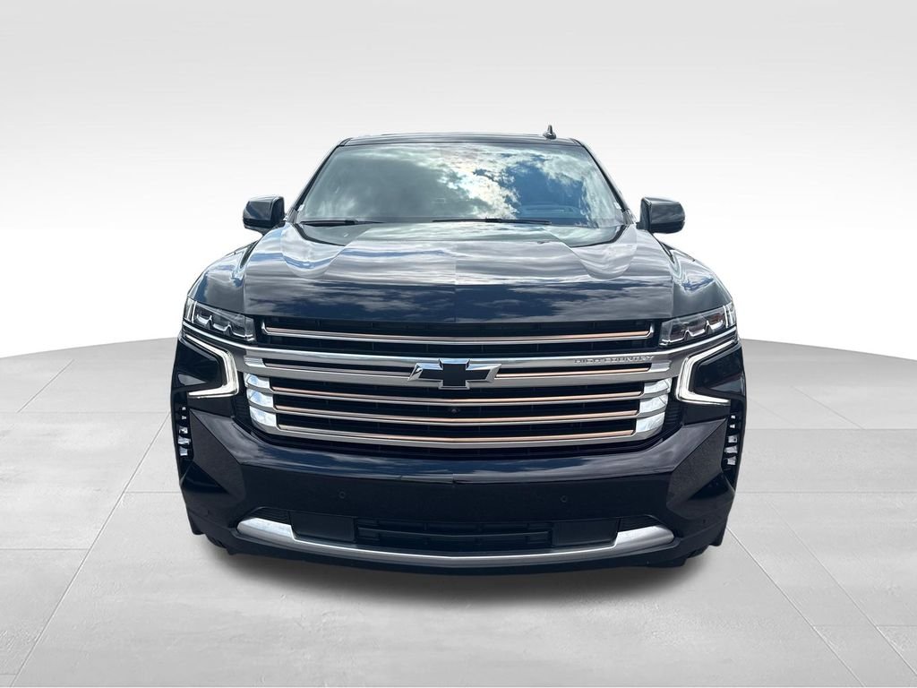 Used 2024 Black Chevrolet High Country image 8