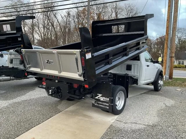 New 2024 Bright White Clear-Coat Exterior Paint RAM TRADESMAN image 4