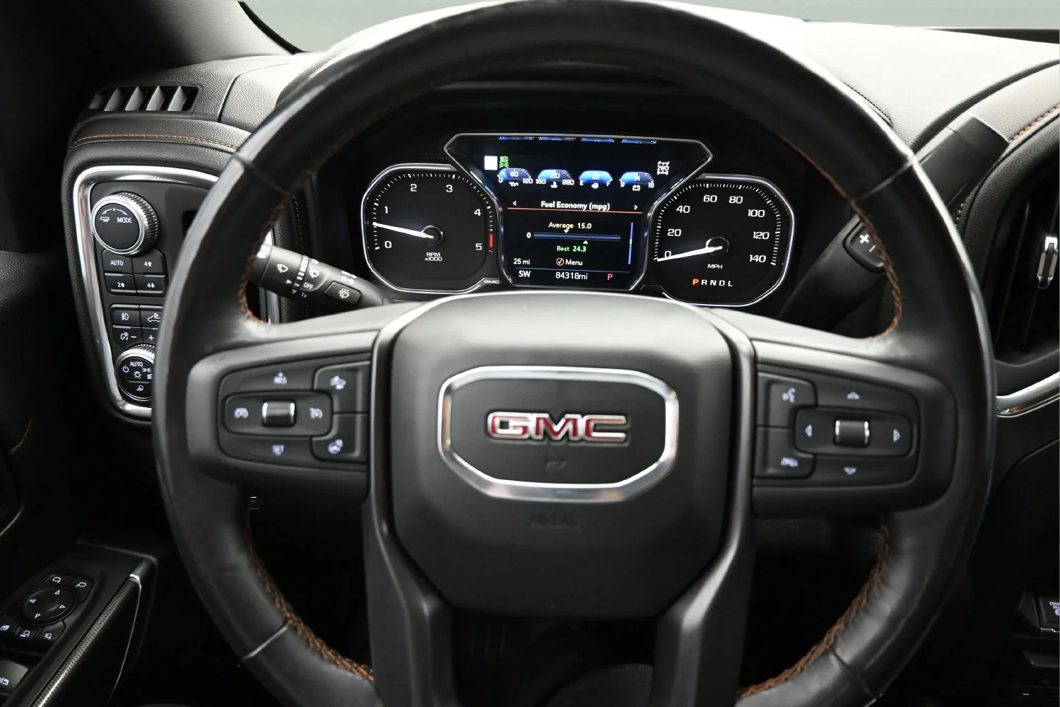 Used 2020 ONYX BLACK GMC AT4 image 17