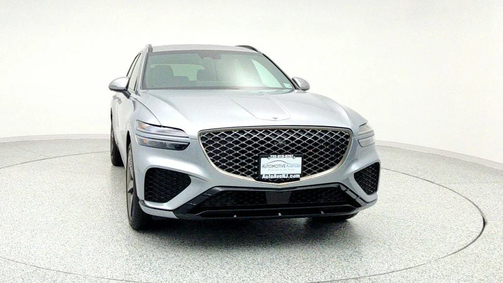 Used 2024 Savile Silver Genesis 2.5T AWD image 2