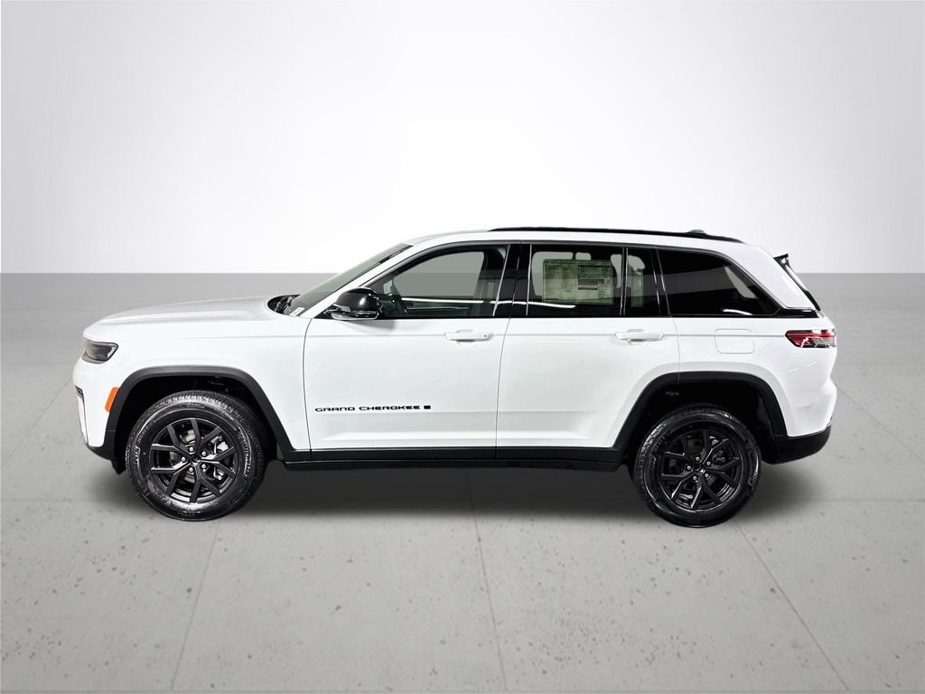 New 2027 Bright White Clear-Coat Paint Jeep Altitude image 9