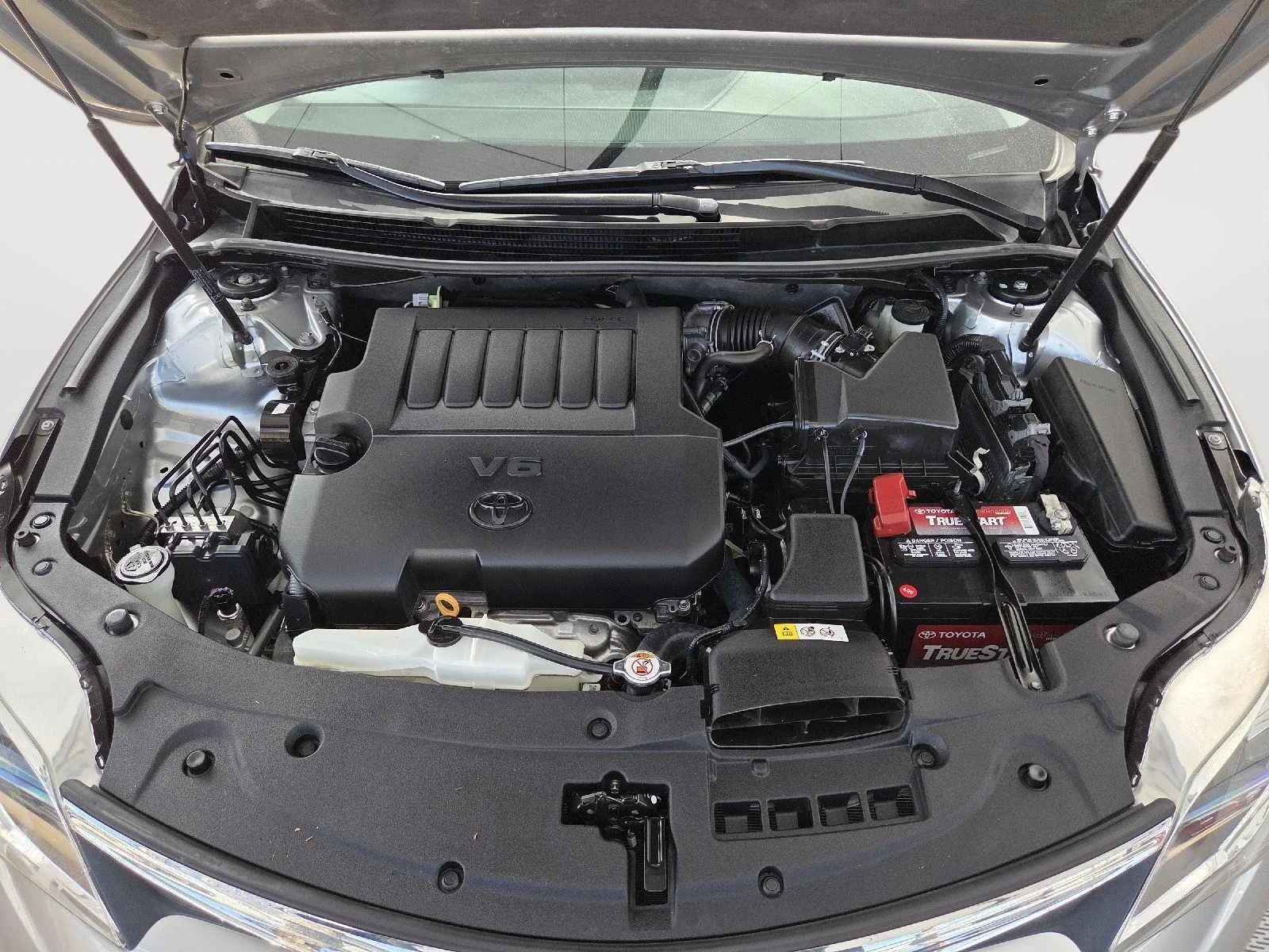Certified Used 2018 Cosmic Gray Mica Toyota Limited image 20