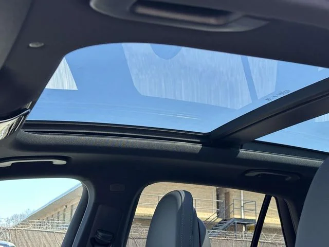 New 2026 Black Mercedes-Benz GLC 300 image 30