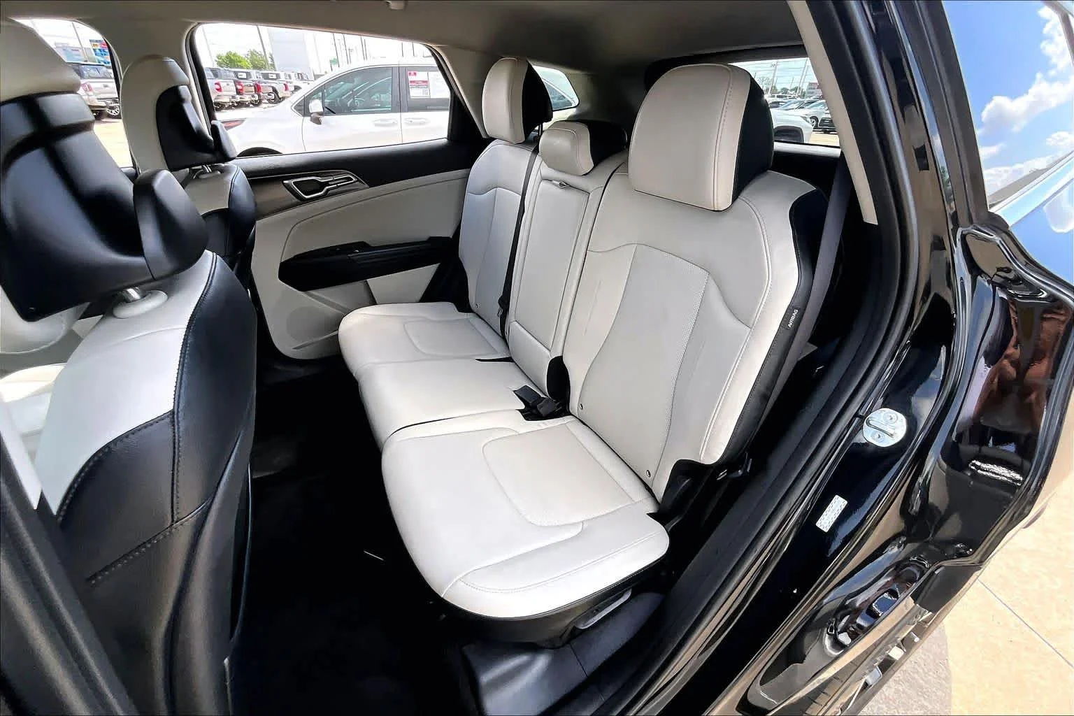 Used 2024 Ebony Black Kia EX image 18
