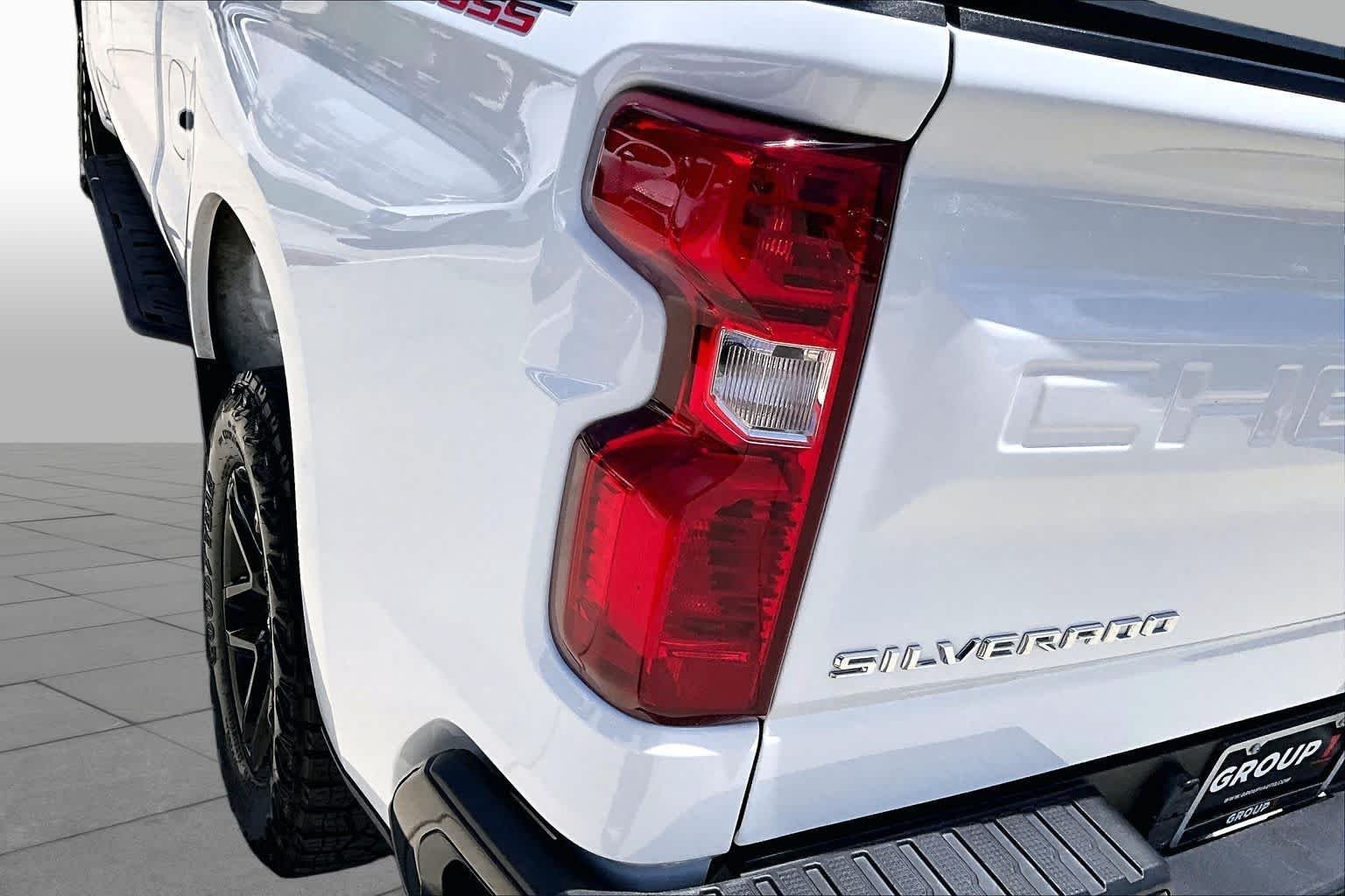 Used 2023 Summit White Chevrolet Custom Trail Boss image 27