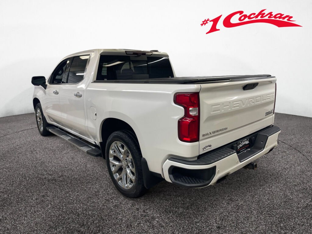 Used 2021 IRIDESCENT PEARL TRICOAT Chevrolet High Country image 24