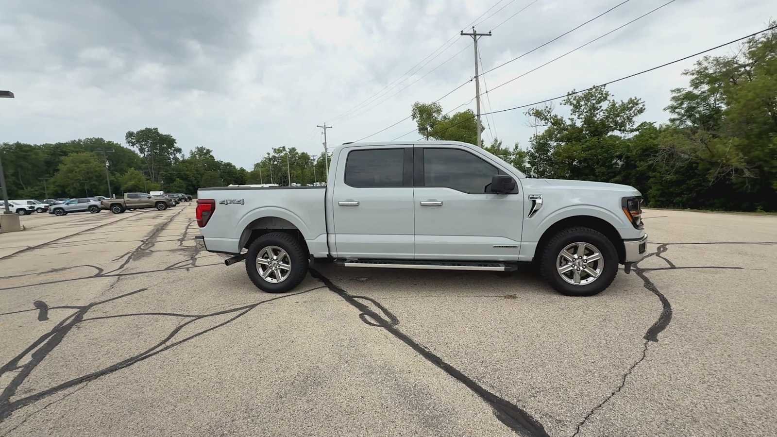 2024 Ford F-150 XLT - Photo 9