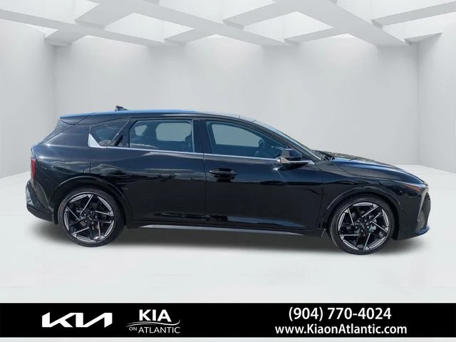 New 2026 Aurora Black Pearl Kia GT-Line image 2