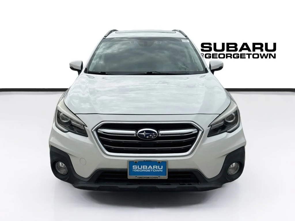 Used 2018 White Subaru 2.5i image 2
