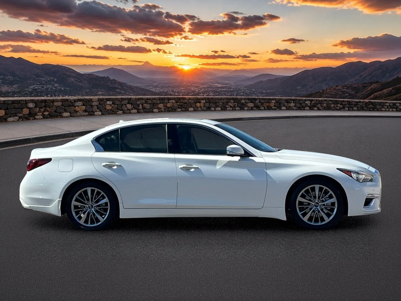 Certified Used 2023 Majestic White INFINITI Luxe image 6