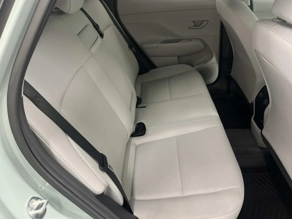 Used 2024 Mirage Green Hyundai SEL FWD 1 OWNER image 28