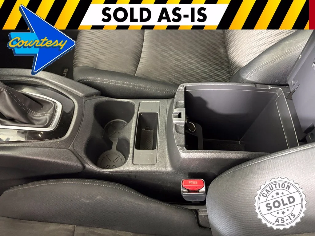 Used 2017 Silver Nissan S image 24