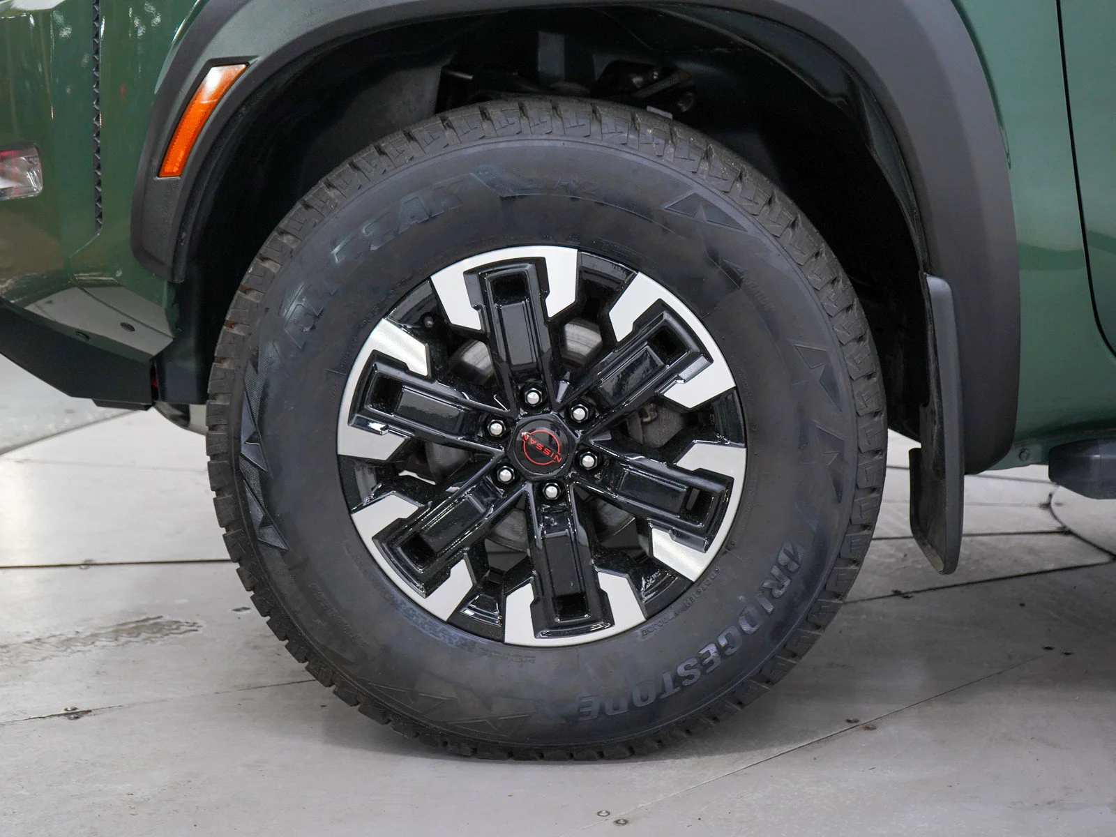 Used 2023 Tactical Green Metallic Nissan PRO-4X image 28