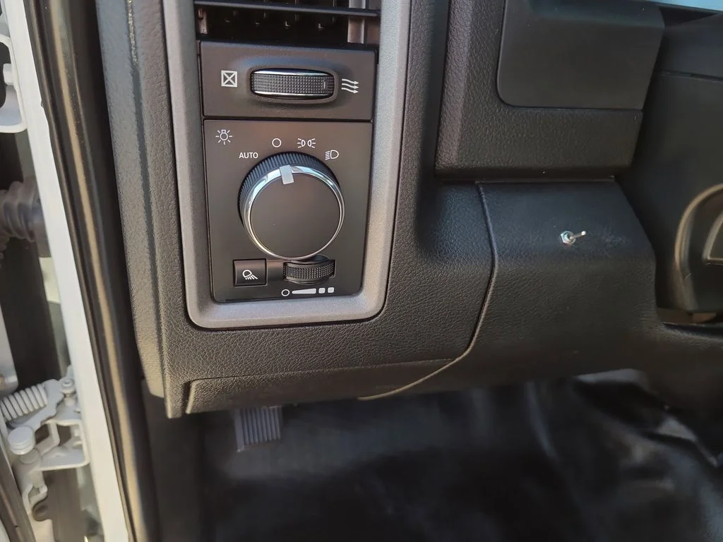 Used 2021 White Ram Tradesman image 18