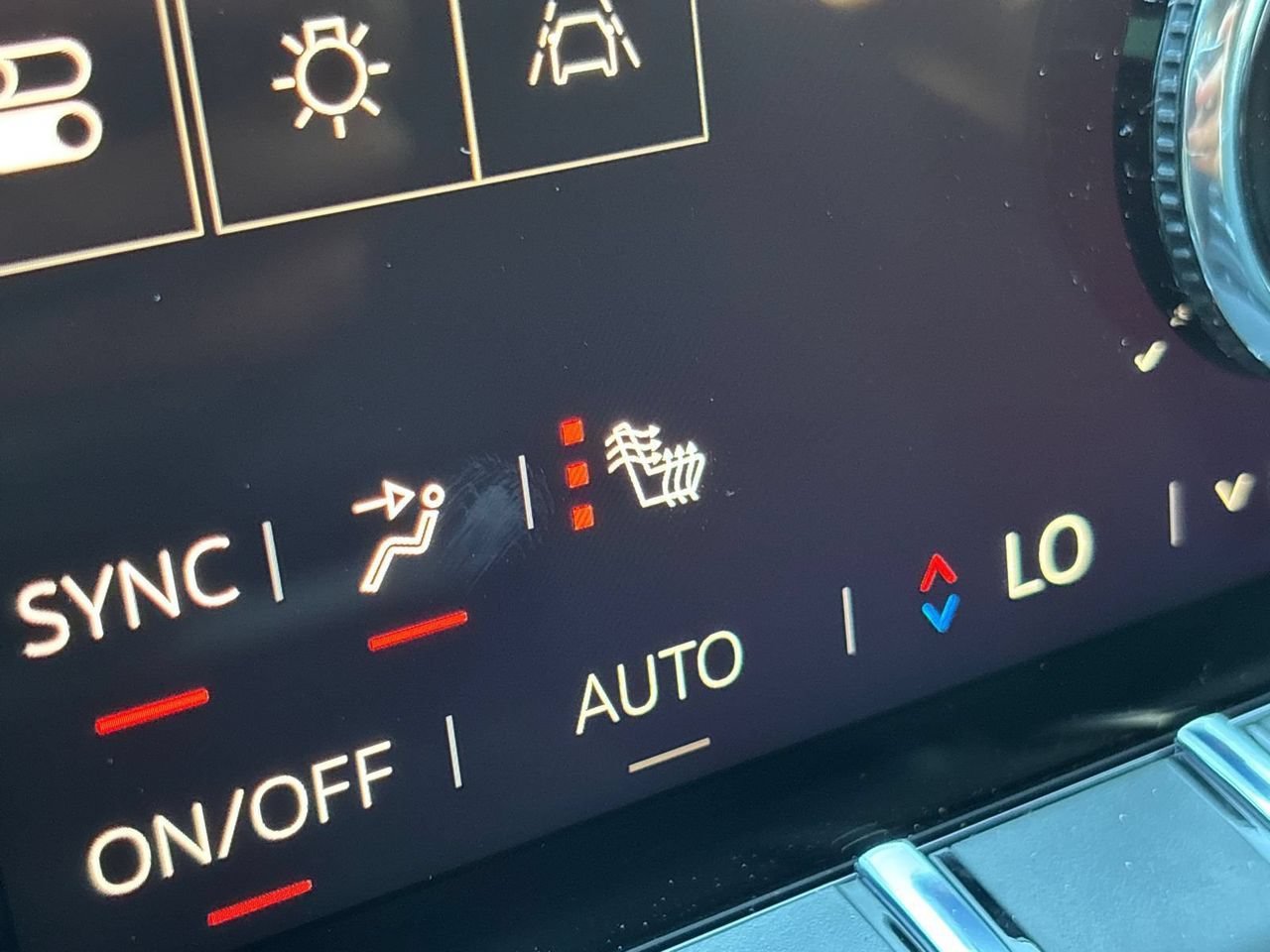 2026 GMC Terrain AT4 - Photo 9