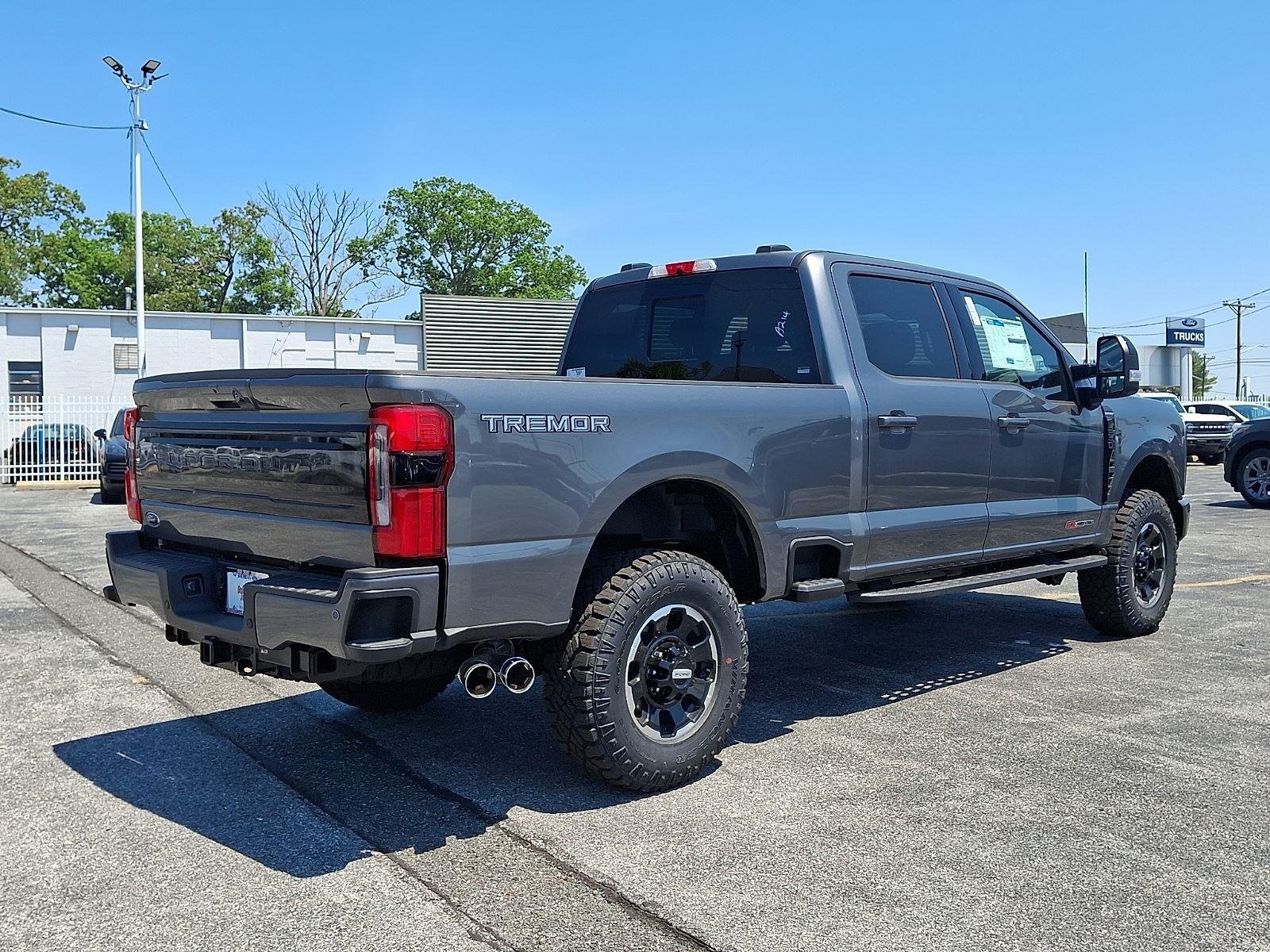 New 2026 Carbonized Gray Metallic Ford F-250® Platinum® image 4