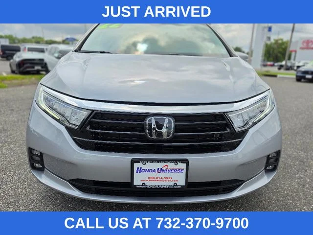 Certified Used 2022 Lunar Silver Metallic Honda EX-L image 8