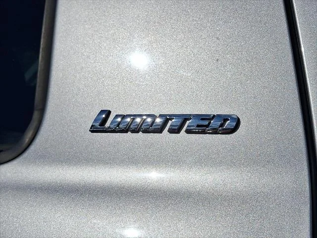 Certified Used 2016 SILVER SKY METALLIC Toyota  image 34