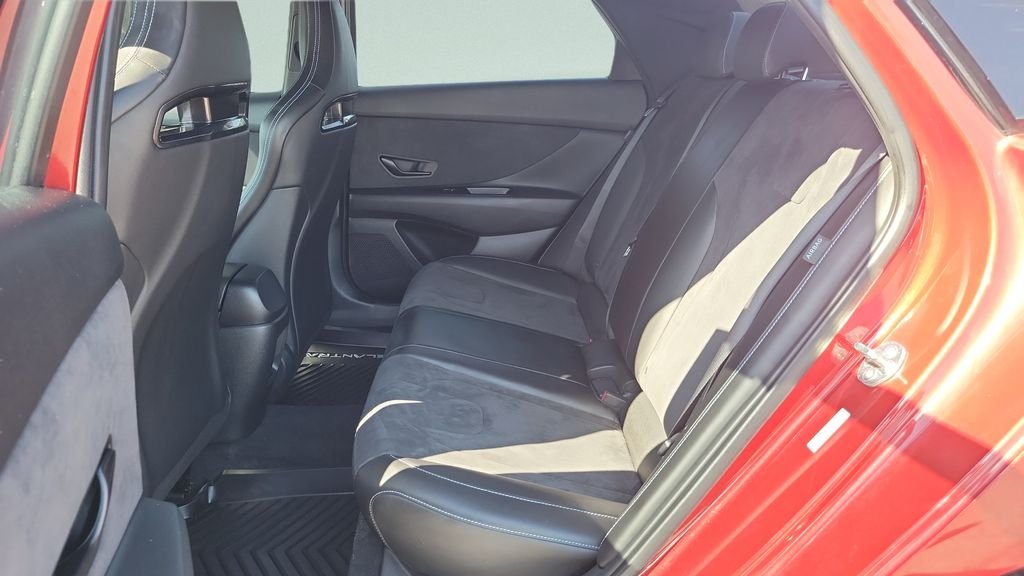 2025 Hyundai Elantra N - Photo 10