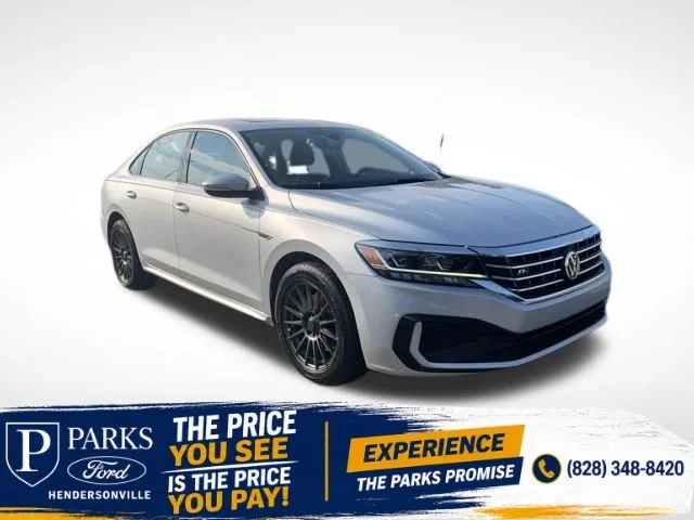 2020 Volkswagen Passat 2.0T R-Line