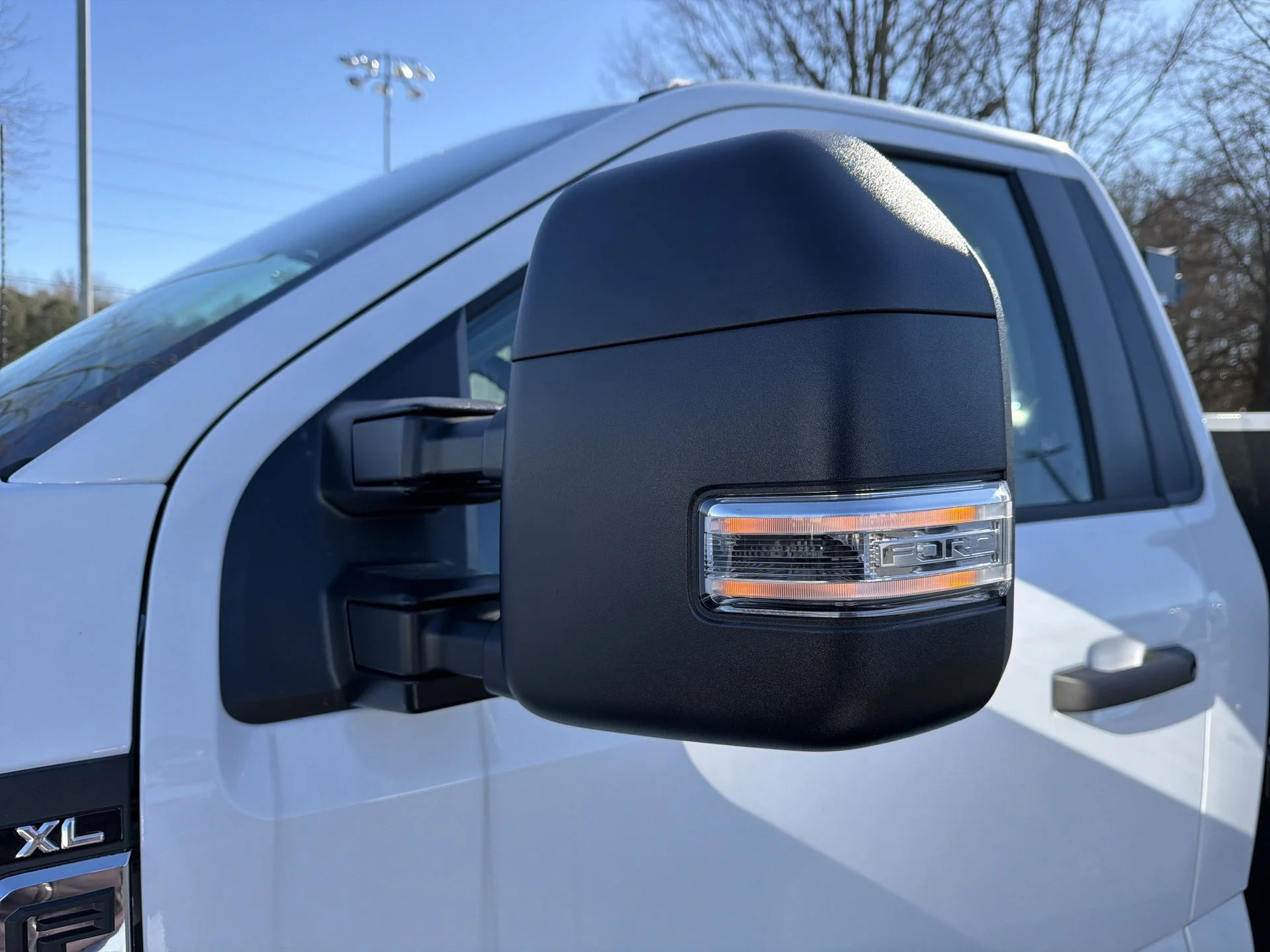 New 2025 Oxford White Ford F-450® XL image 32