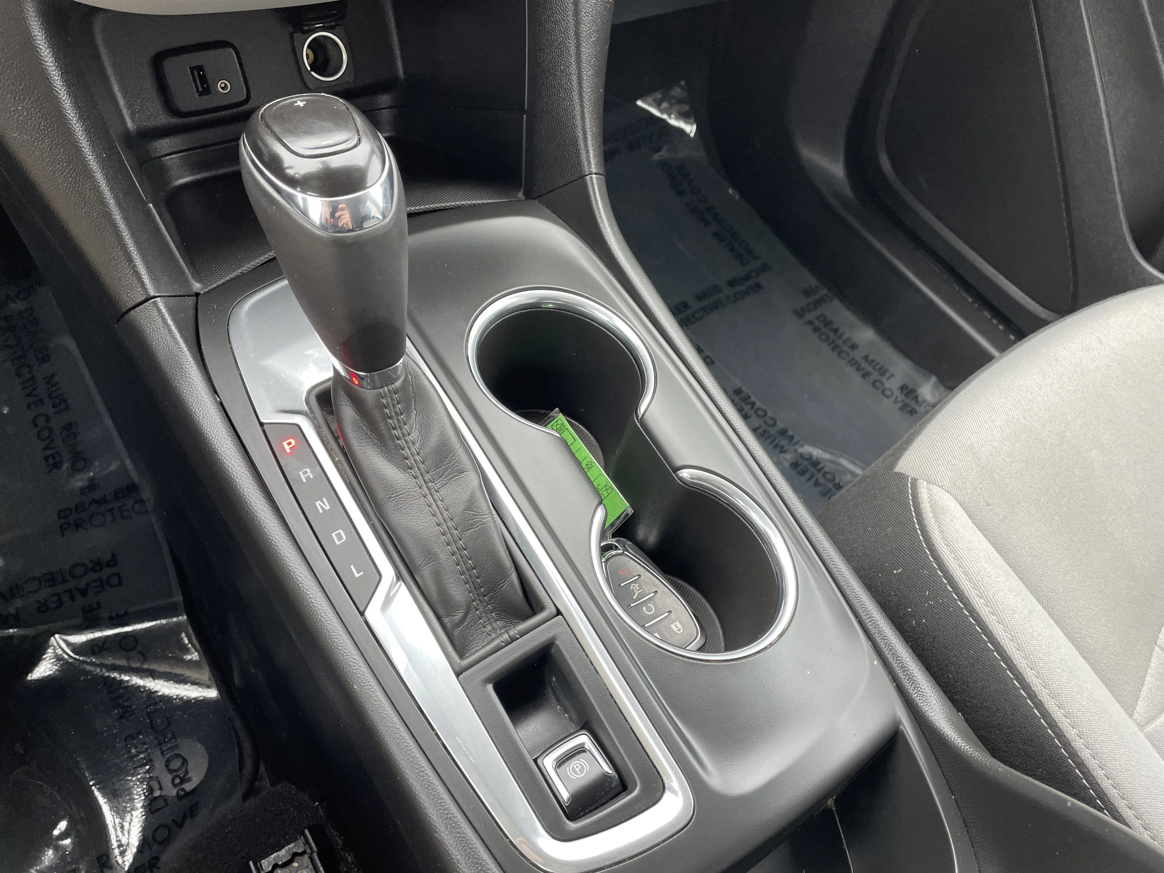 Used 2018 Silver Ice Metallic Chevrolet LT image 21