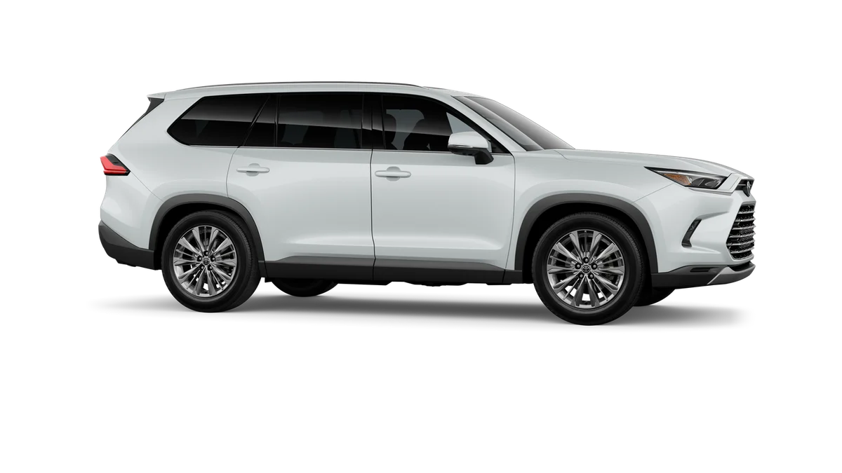 New 2026 Wind Chill Pearl Toyota Platinum image 13
