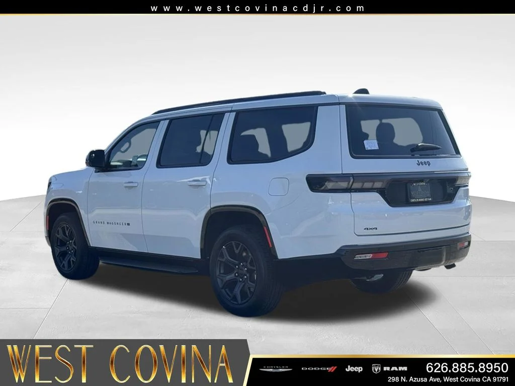 New 2026 Bright White Clear-Coat Exterior Paint Jeep Limited Altitude image 11