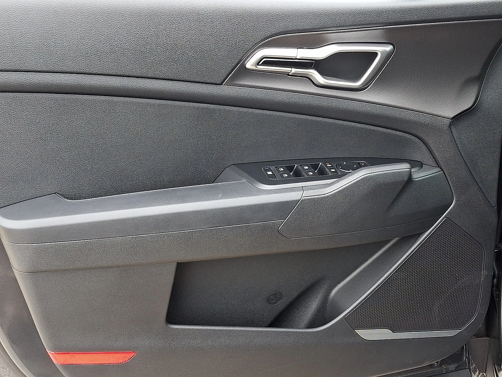 New 2027 Gray Kia S image 11