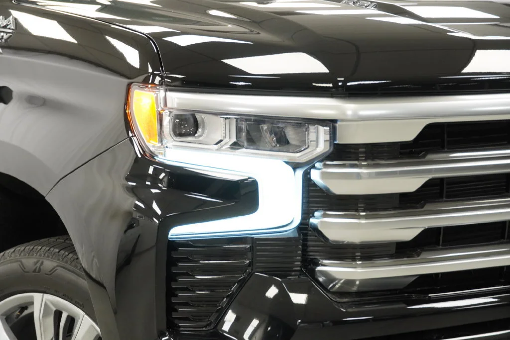 New 2026 Black Chevrolet High Country image 31