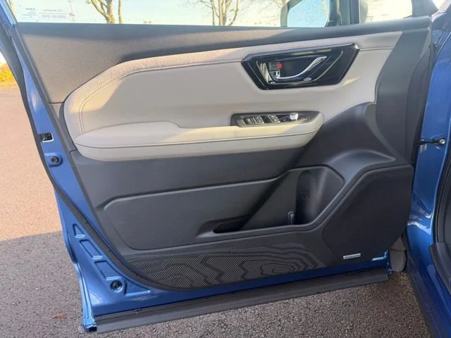New 2026 DAYBREAK BLUE PEARL Subaru Limited image 11