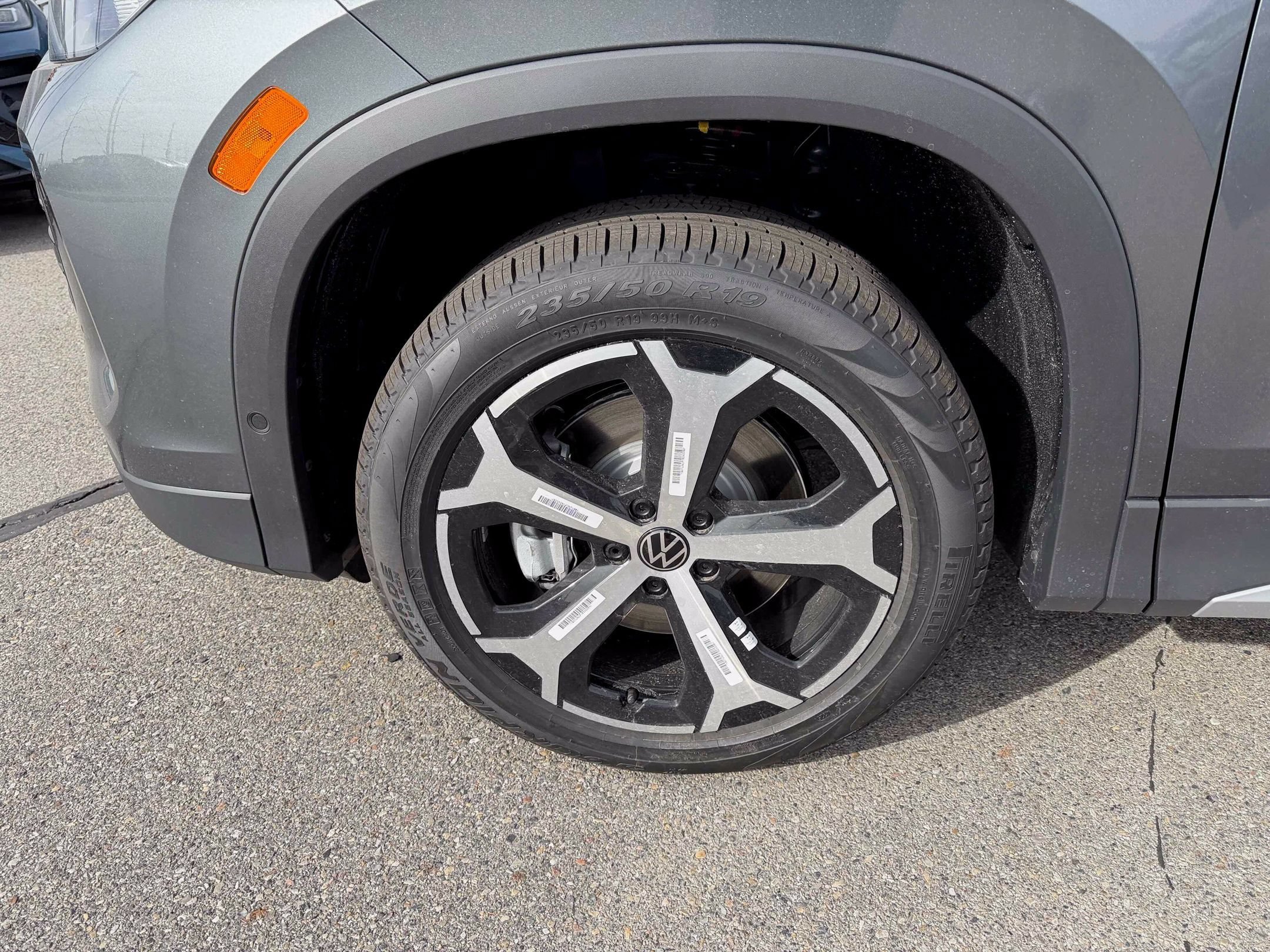 New 2026 Platinum Gray Volkswagen SE image 14