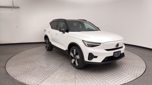 Used 2023 White Volvo Ultimate image 8