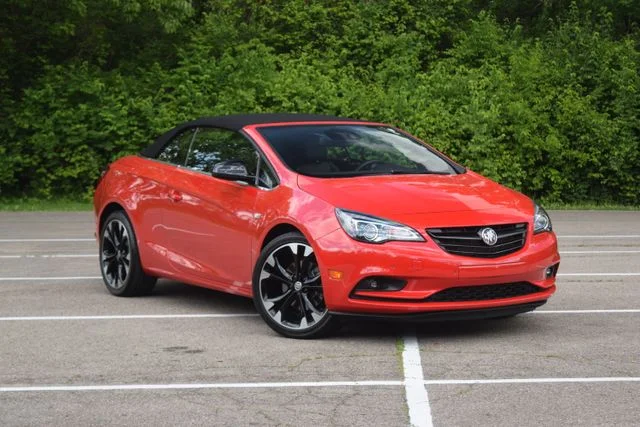 2019 Buick Cascada Sport Touring's photo