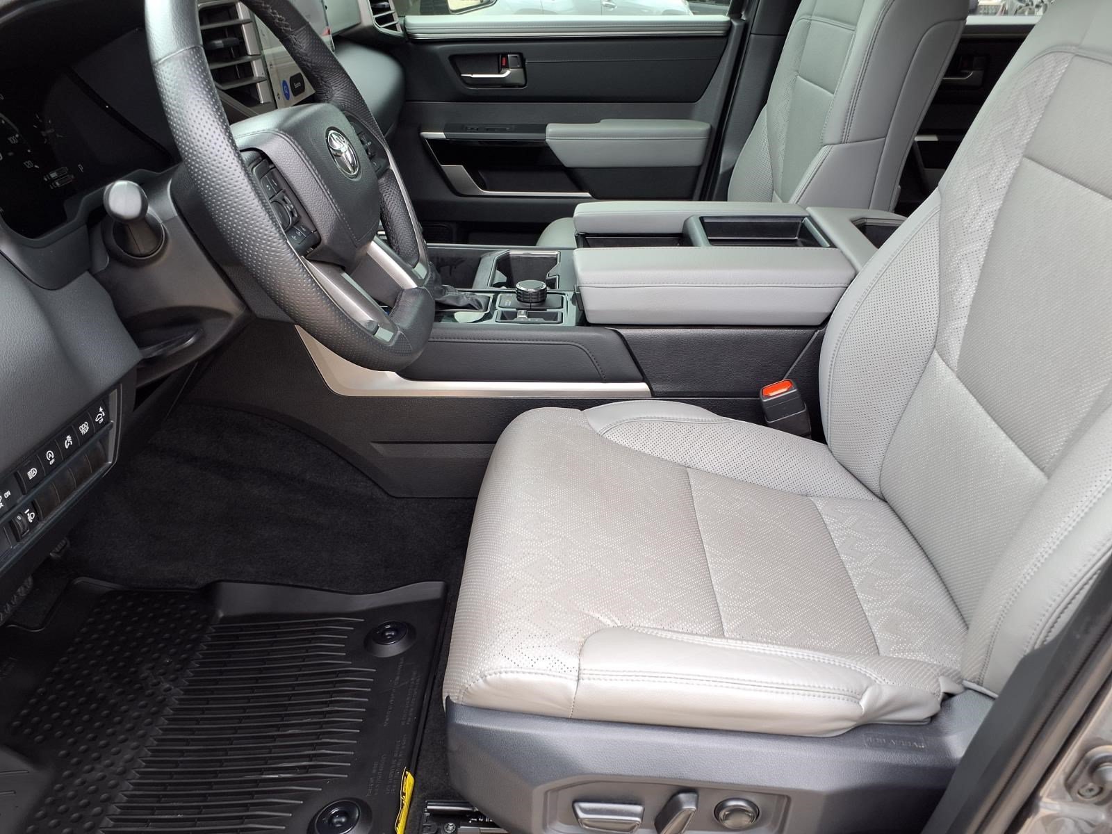 Certified Used 2025 MAGNETIC GRAY MET Toyota Limited image 13