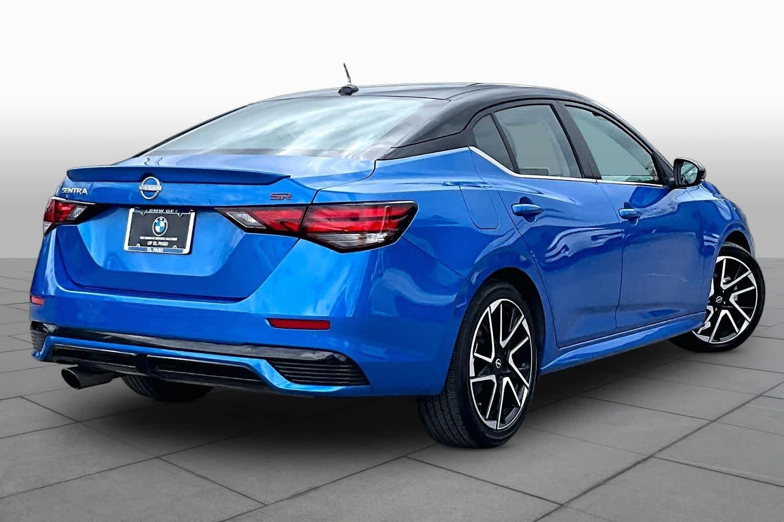 Used 2025 Electric Blue Metallic/Super Black Nissan SR image 12