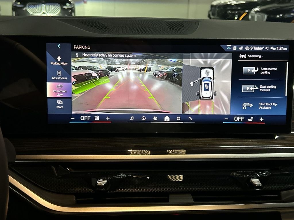 New 2026 Alpine White BMW xDrive40i image 17