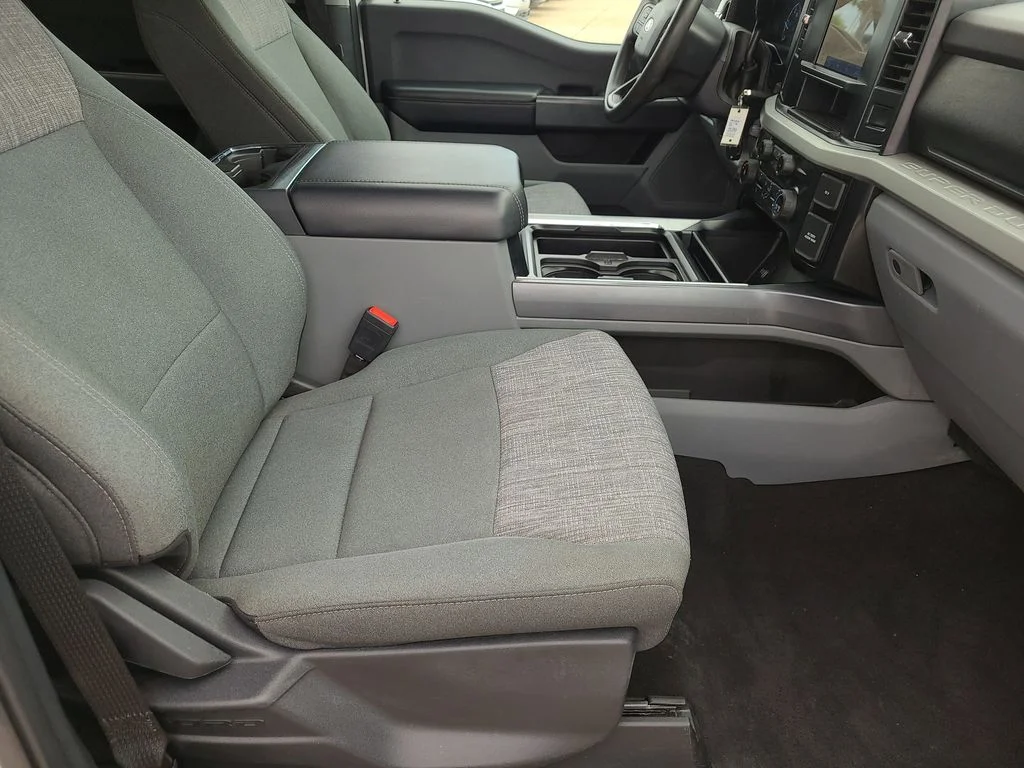 Used 2024 White Ford XLT image 12