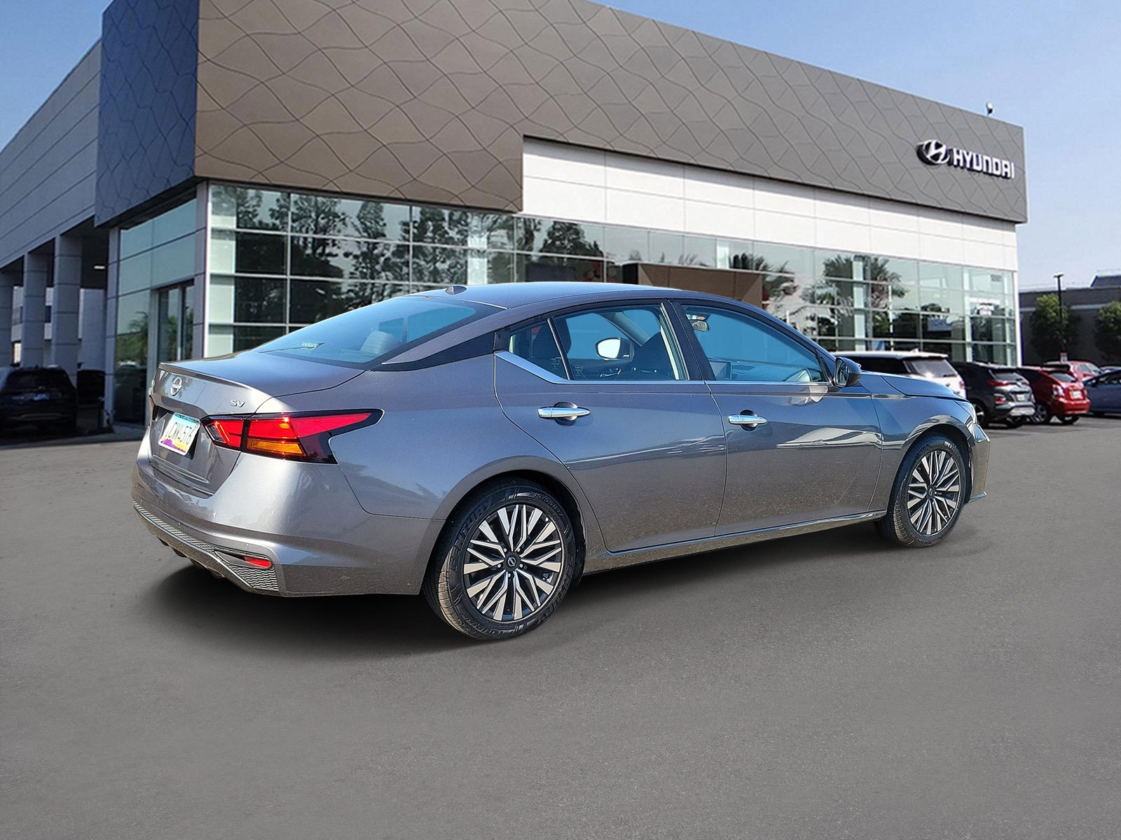 Used 2024 Gun Metallic Nissan 2.5 SV image 2