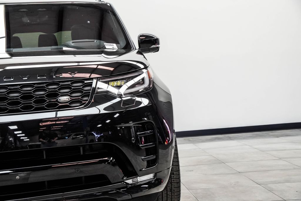 Used 2022 Black Land Rover HSE R-Dynamic image 8