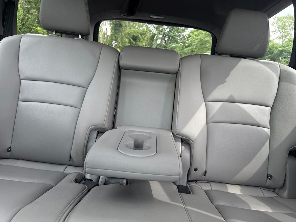 Used 2019 Gray Honda EX-L image 23